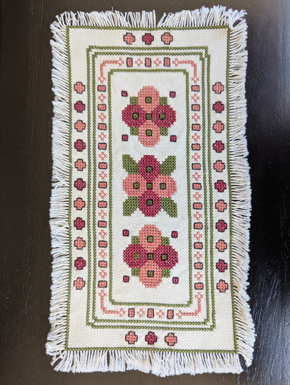 Cross-Stitch Miniature Table Scarf